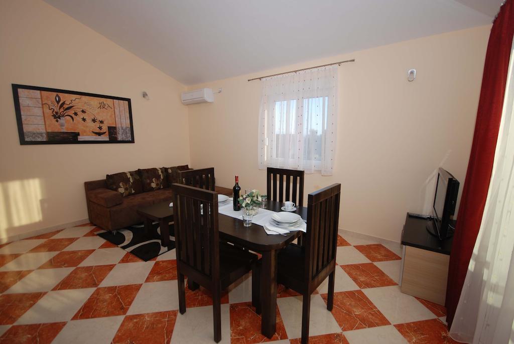 Apartments Stepic Trogir Zimmer foto