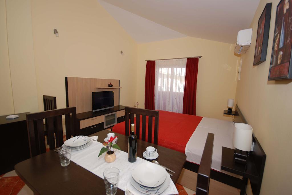 Apartments Stepic Trogir Zimmer foto