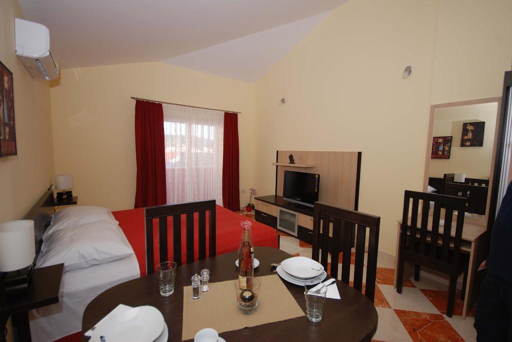Apartments Stepic Trogir Zimmer foto